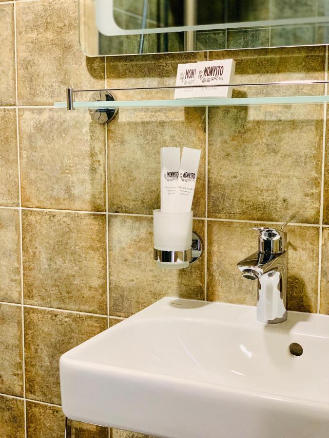 Hotel Monysto バコヴェル エクステリア 写真